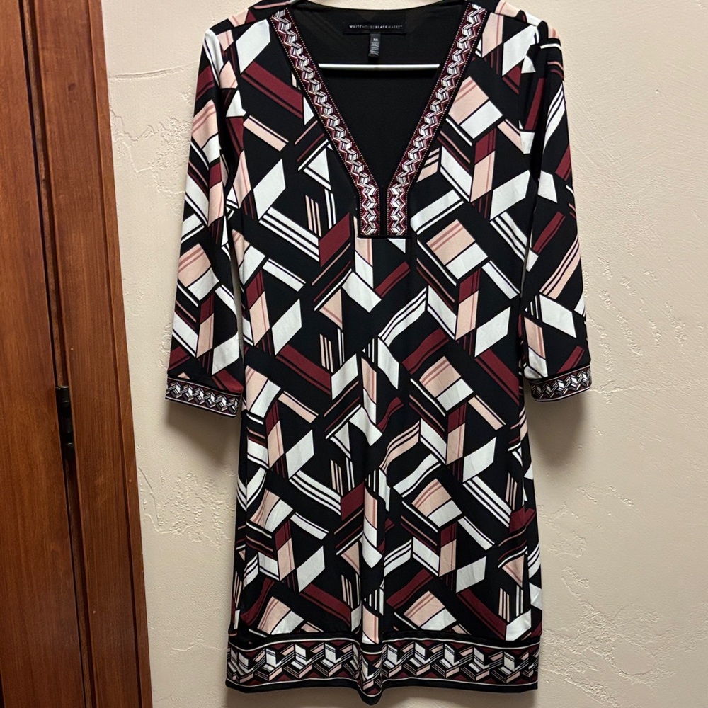 White House Black Market Geometric 3/4 sleeve dress Xs